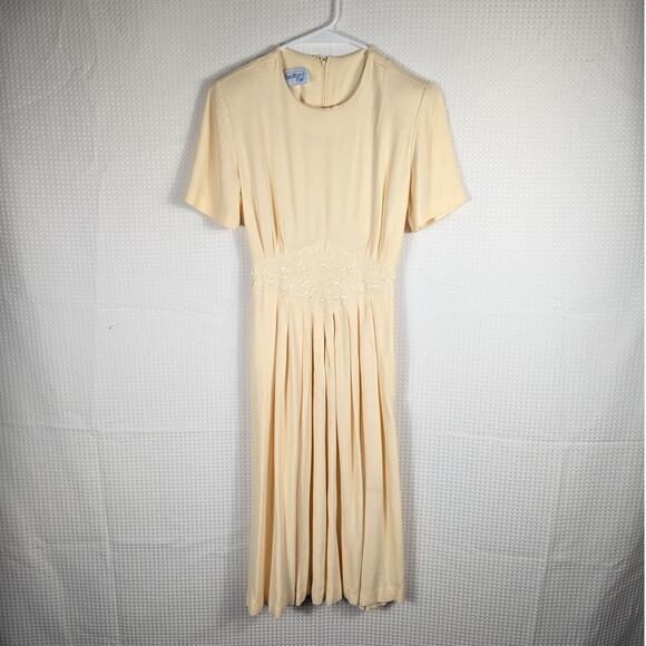 Bedford Fair Dress 4P Beige Embroidered Pleated Vintage Midi USA Rayon Acetate - Picture 1 of 4